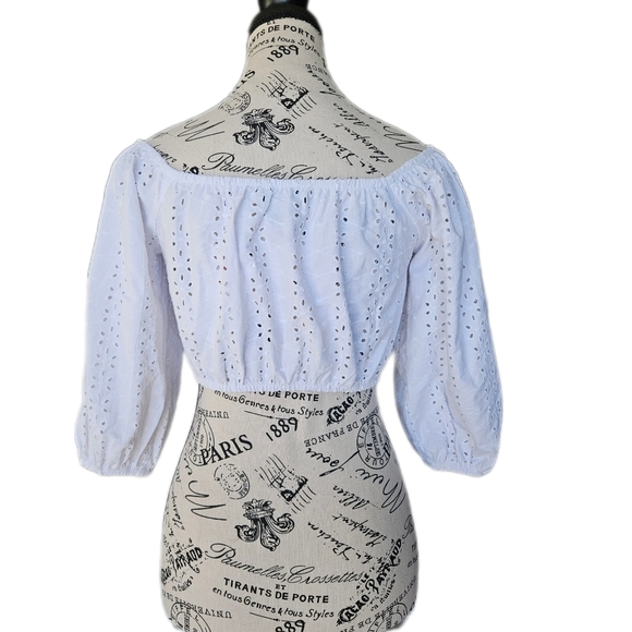 White Eyelet Boatneck Off Shoulder Balloon Sleeve Crop Top - Picture 4 of 5